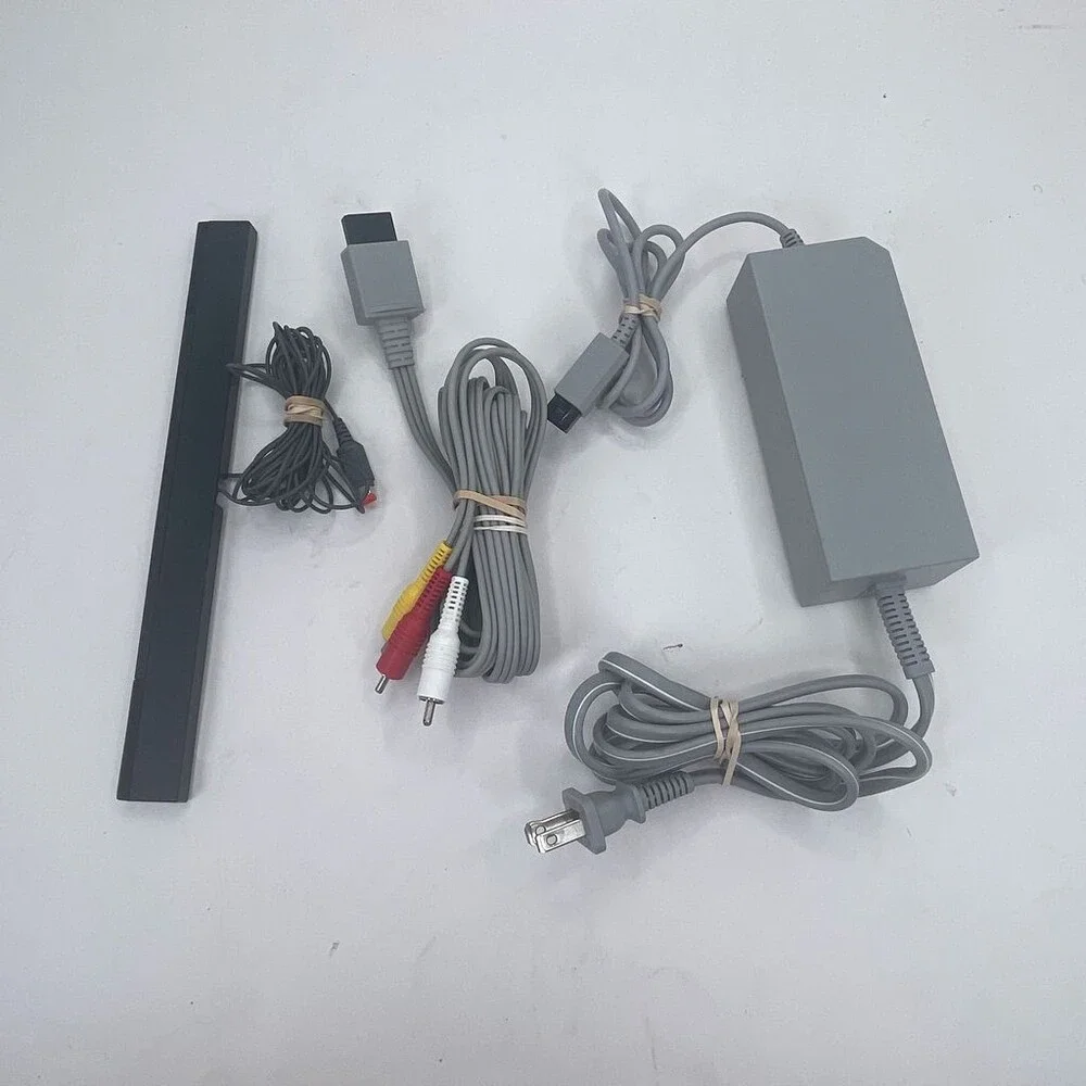 Nintendo Wii AC Adapter RVL-002 Power Supply + Sensor Bar & AV Cable Set